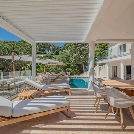 Azureenne De La Nartelle * Sainte-Maxime