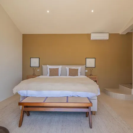 Azureenne De La Nartelle Sainte-Maxime