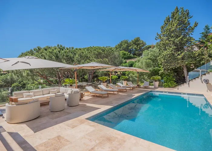 Azureenne De La Nartelle * Sainte-Maxime