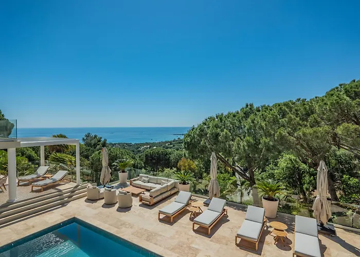 Azureenne De La Nartelle Villa Sainte-Maxime