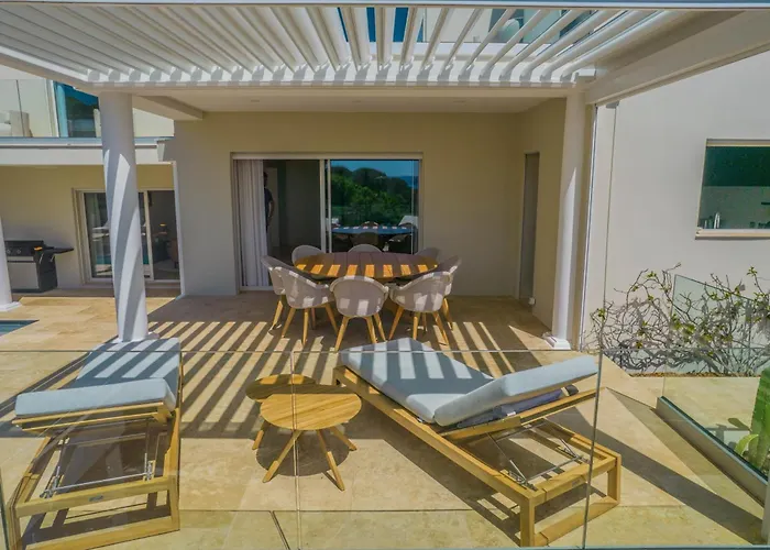 Azureenne De La Nartelle Villa Sainte-Maxime