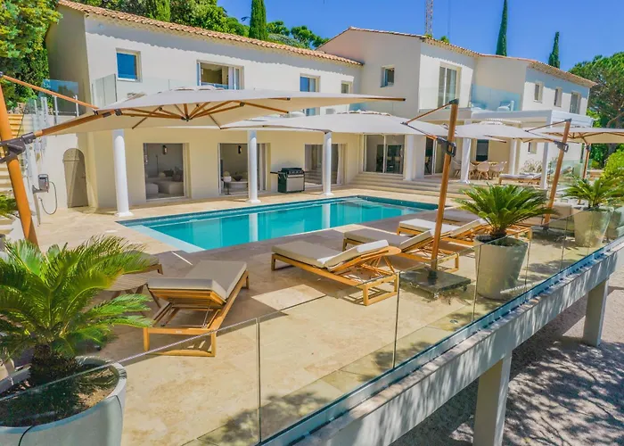 Azureenne De La Nartelle Sainte-Maxime