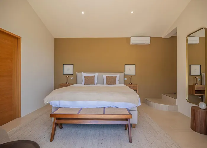 Azureenne De La Nartelle Sainte-Maxime